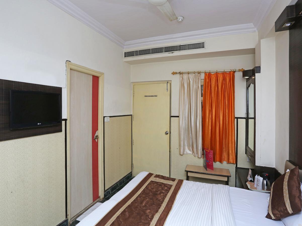 Hotel Moti Palace Agra  Εξωτερικό φωτογραφία
