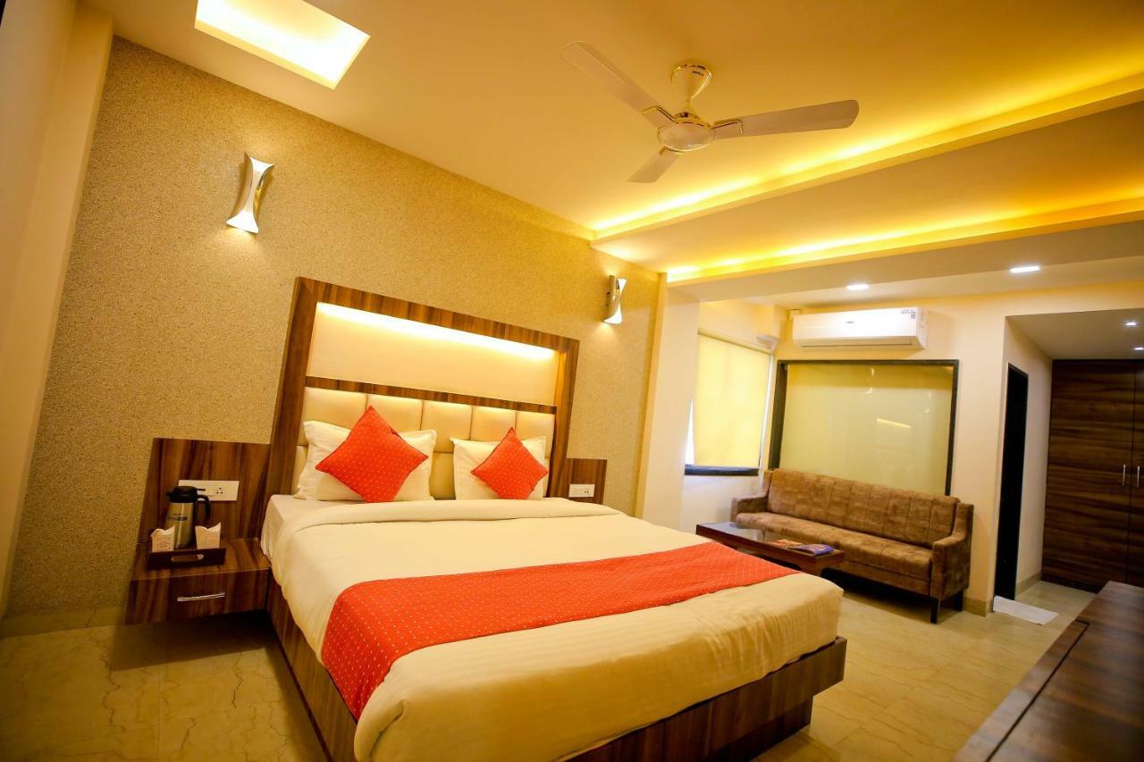 Hotel Moti Palace Agra  Εξωτερικό φωτογραφία