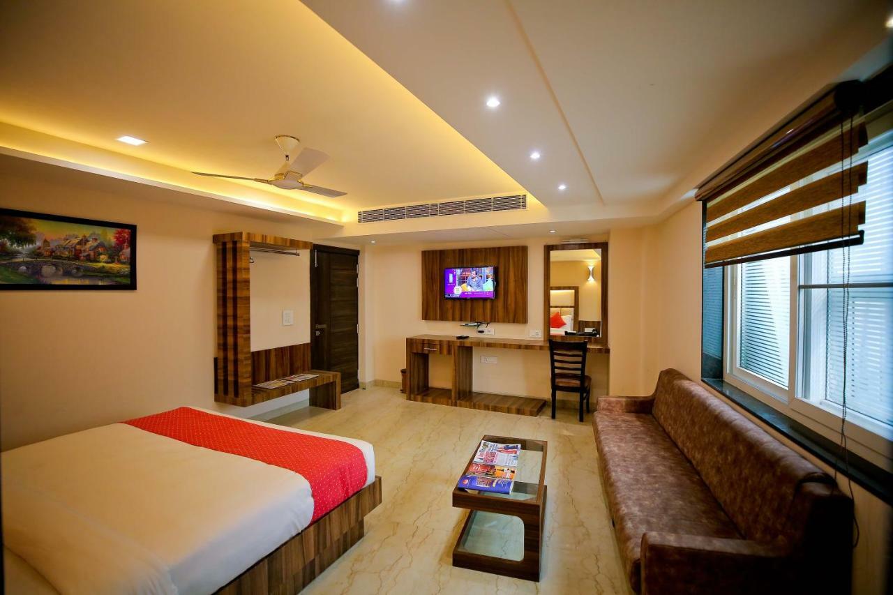 Hotel Moti Palace Agra  Εξωτερικό φωτογραφία